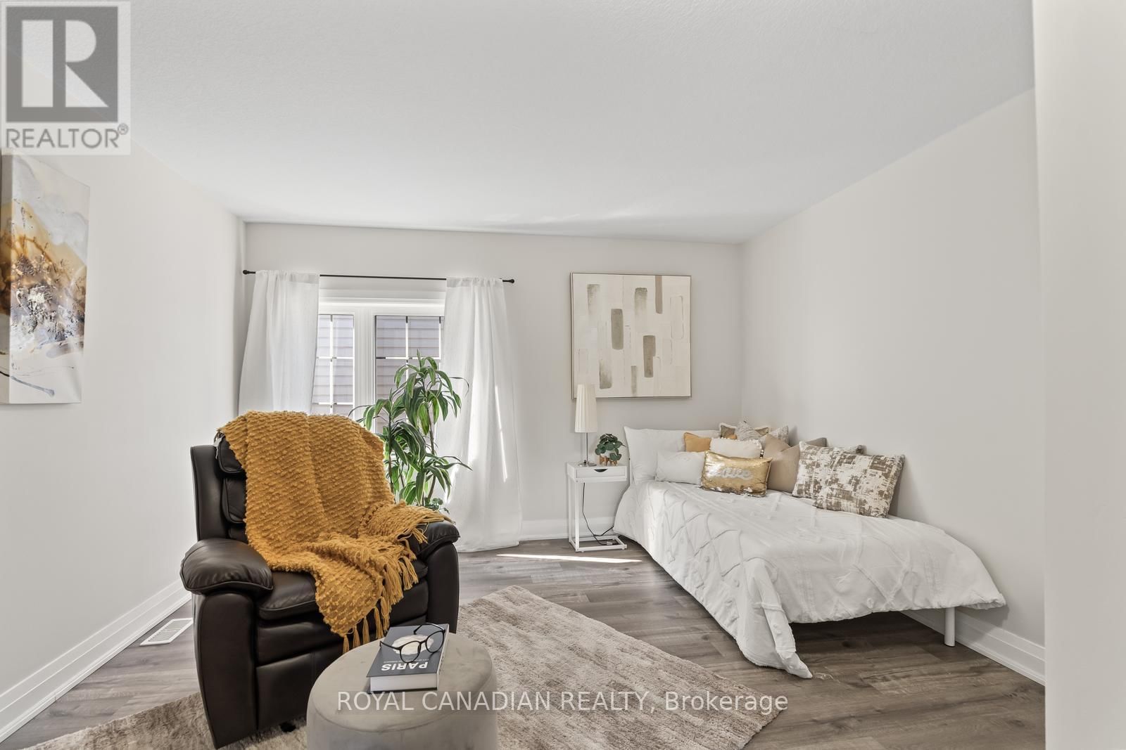 Upper - 301 BUTTONBUSH STREET Image 37