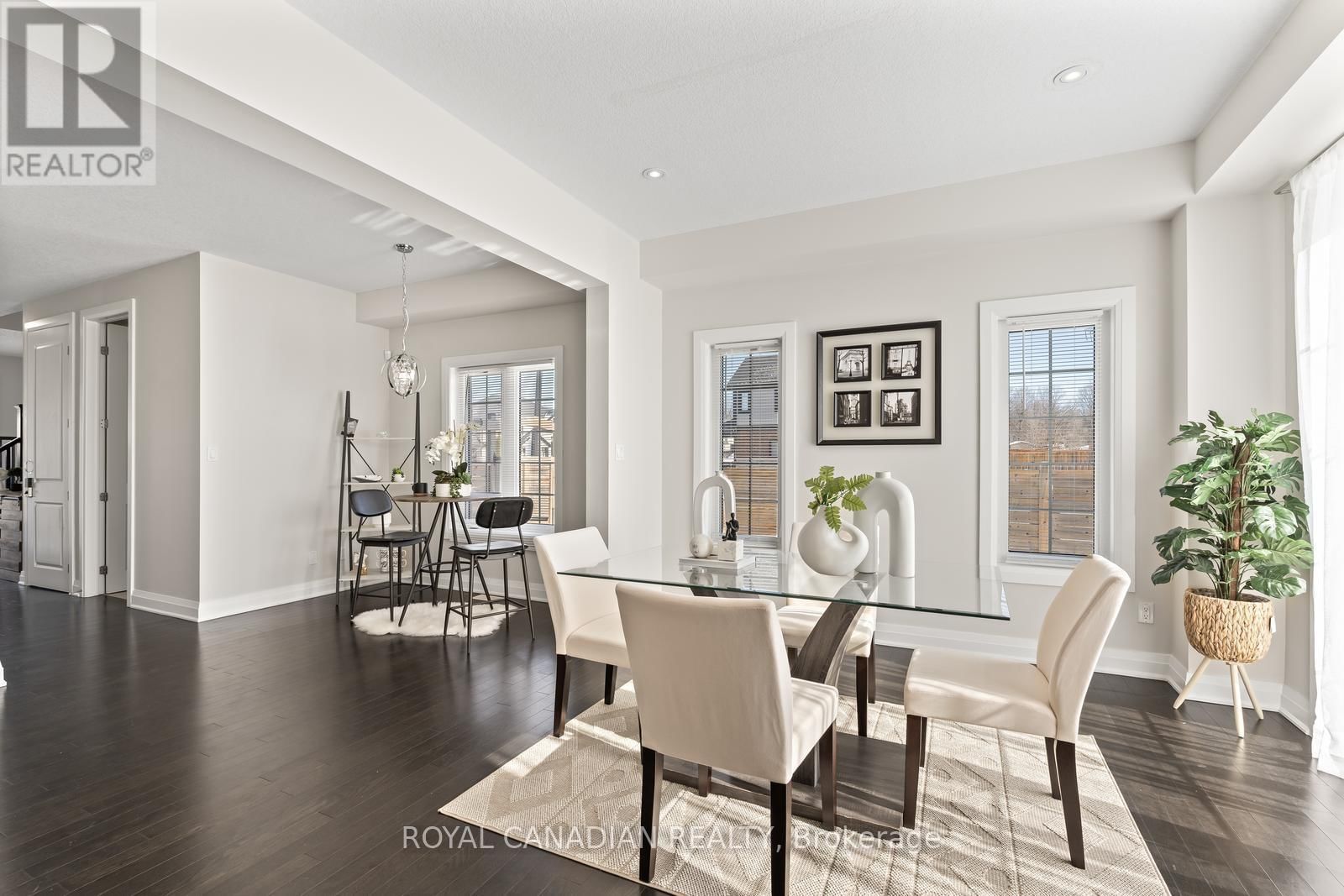 Upper - 301 BUTTONBUSH STREET Image 8