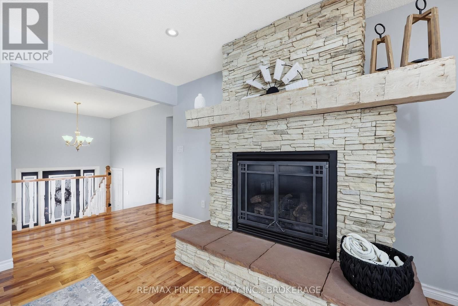 2518 RIDEAU FERRY ROAD Image 16