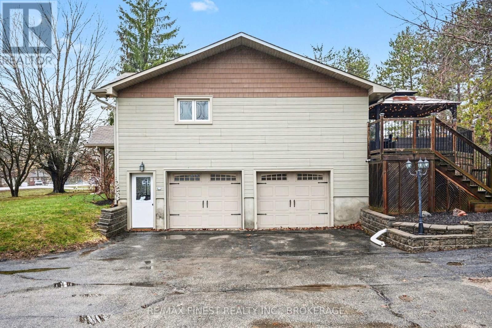 2518 RIDEAU FERRY ROAD Image 3