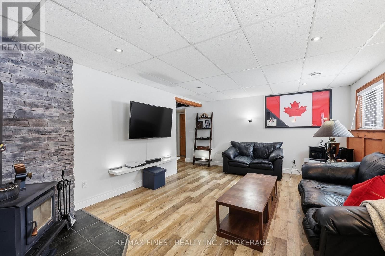 2518 RIDEAU FERRY ROAD Image 40