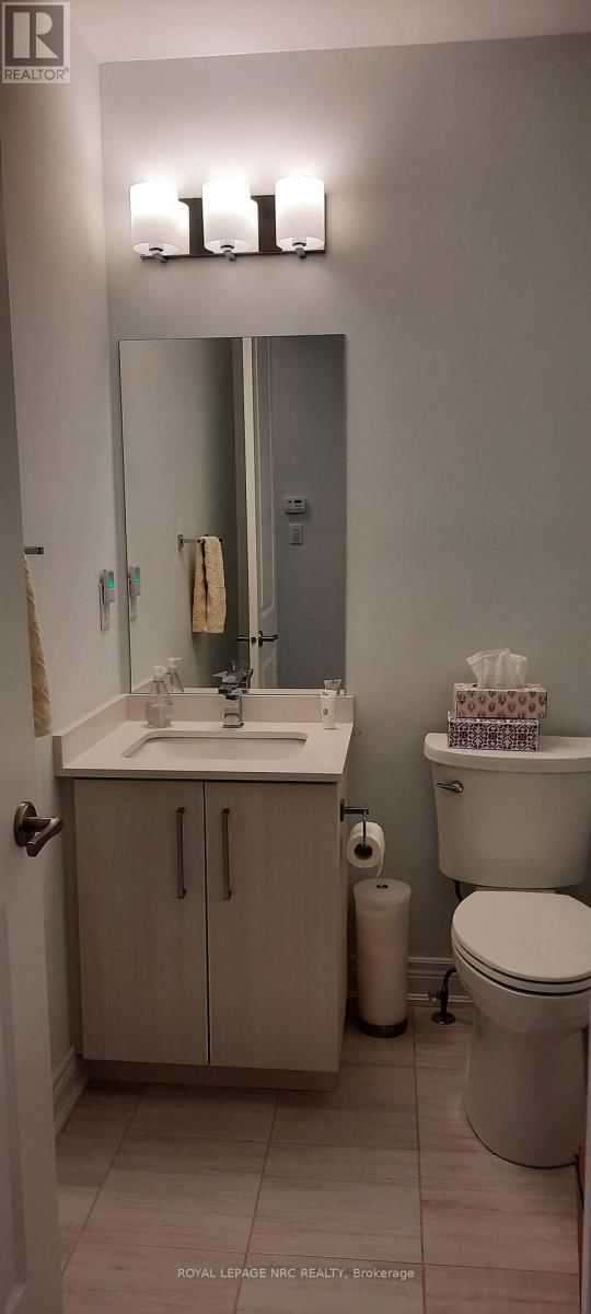 16 PARADISE GROVE Image 8