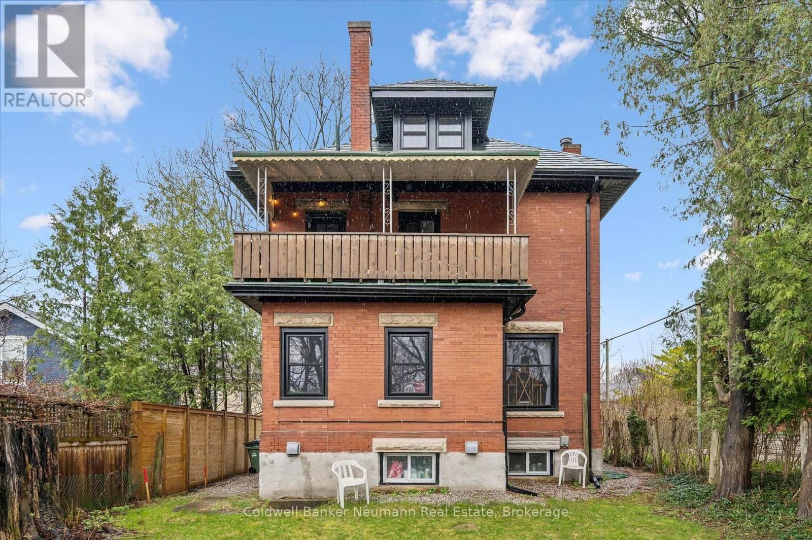 45 PAISLEY STREET Image 10