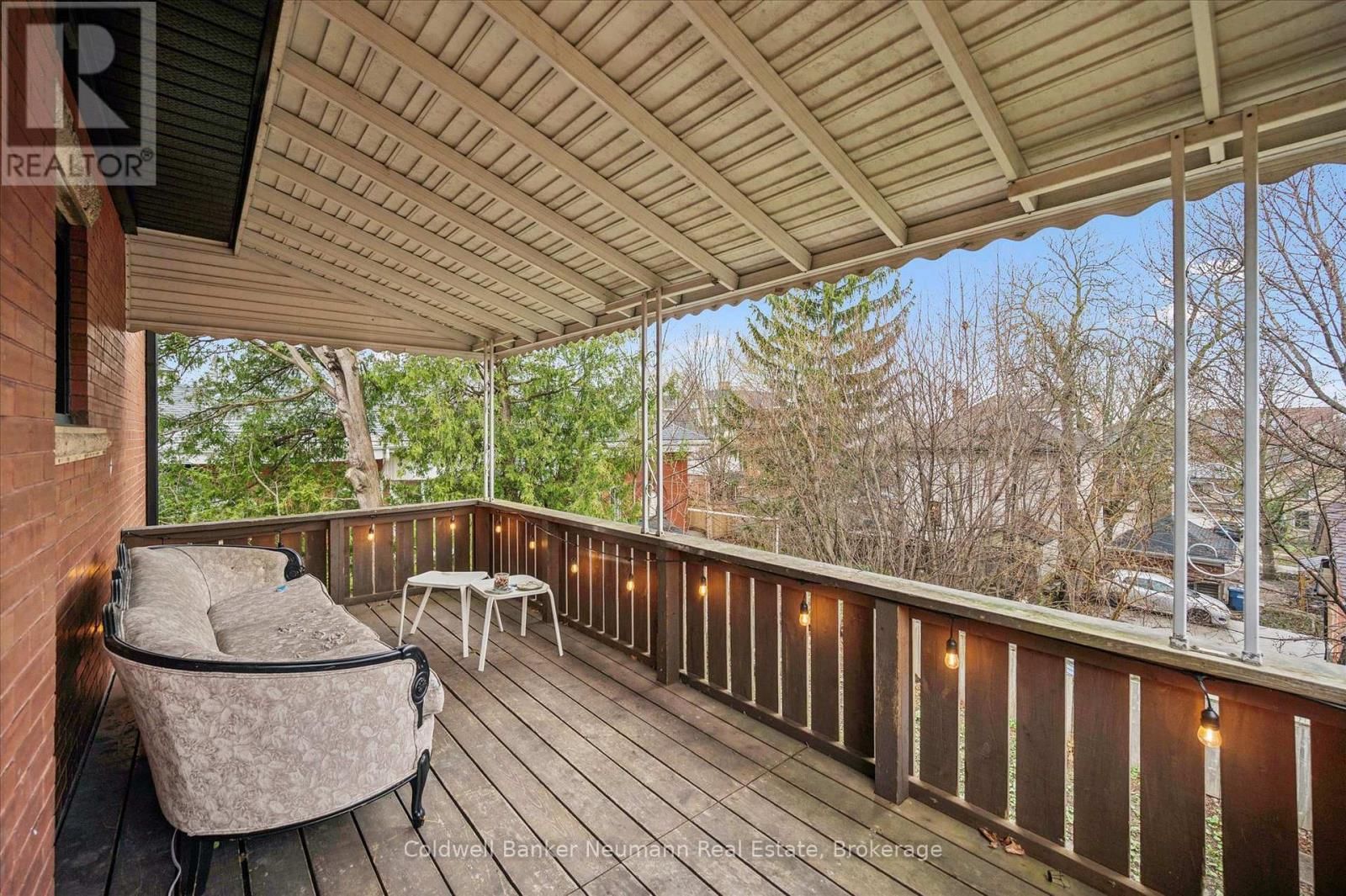 45 PAISLEY STREET Image 11