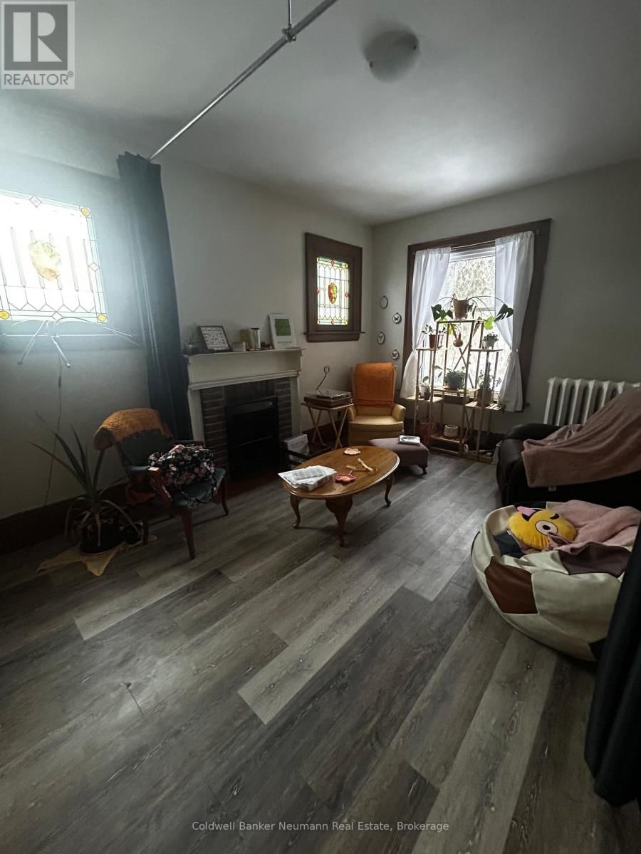 45 PAISLEY STREET Image 15