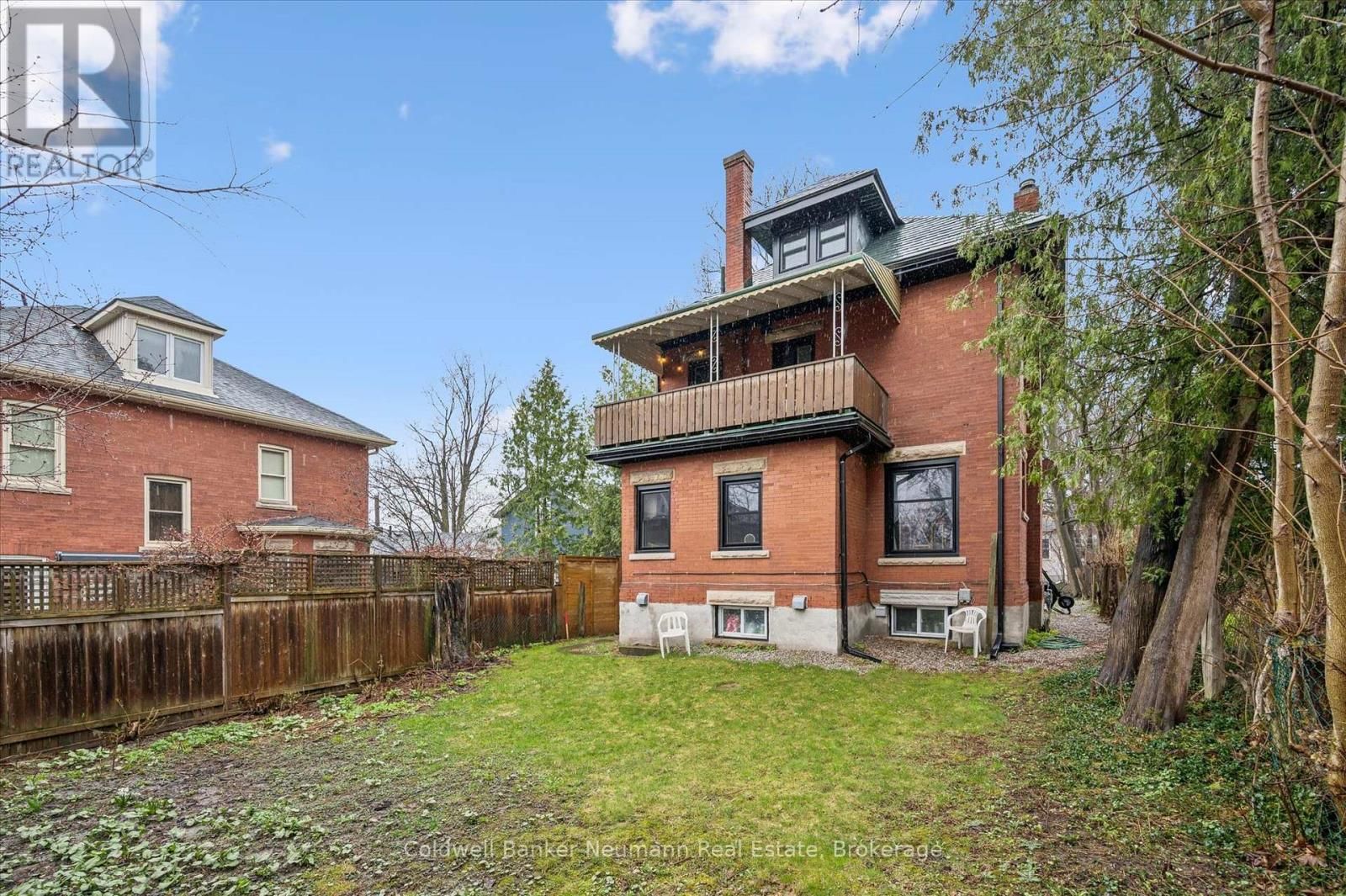 45 PAISLEY STREET Image 7