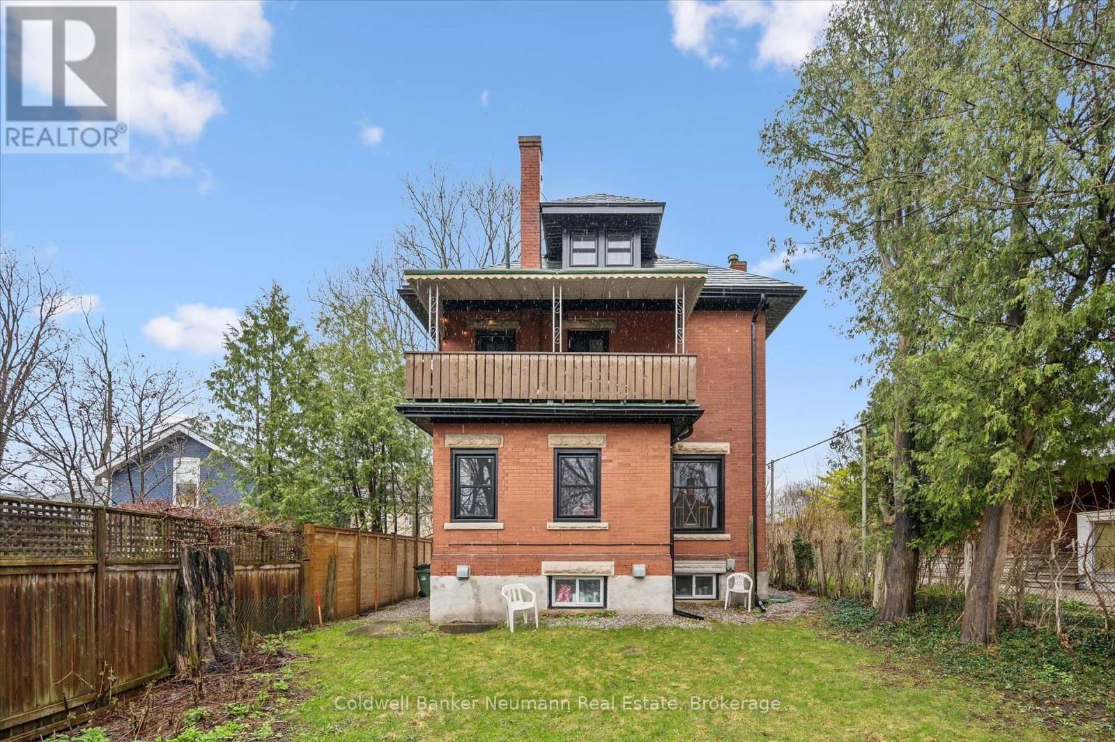 45 PAISLEY STREET Image 9