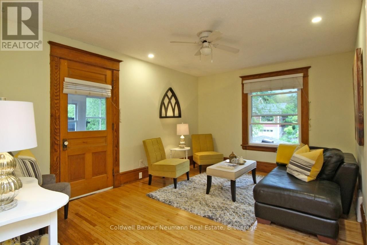 121 DUBLIN STREET NORTH Image 7