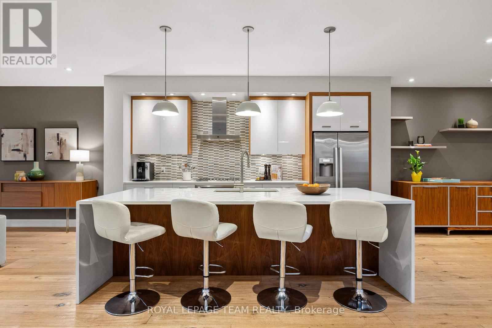 2173 WORKMAN AVENUE Image 13