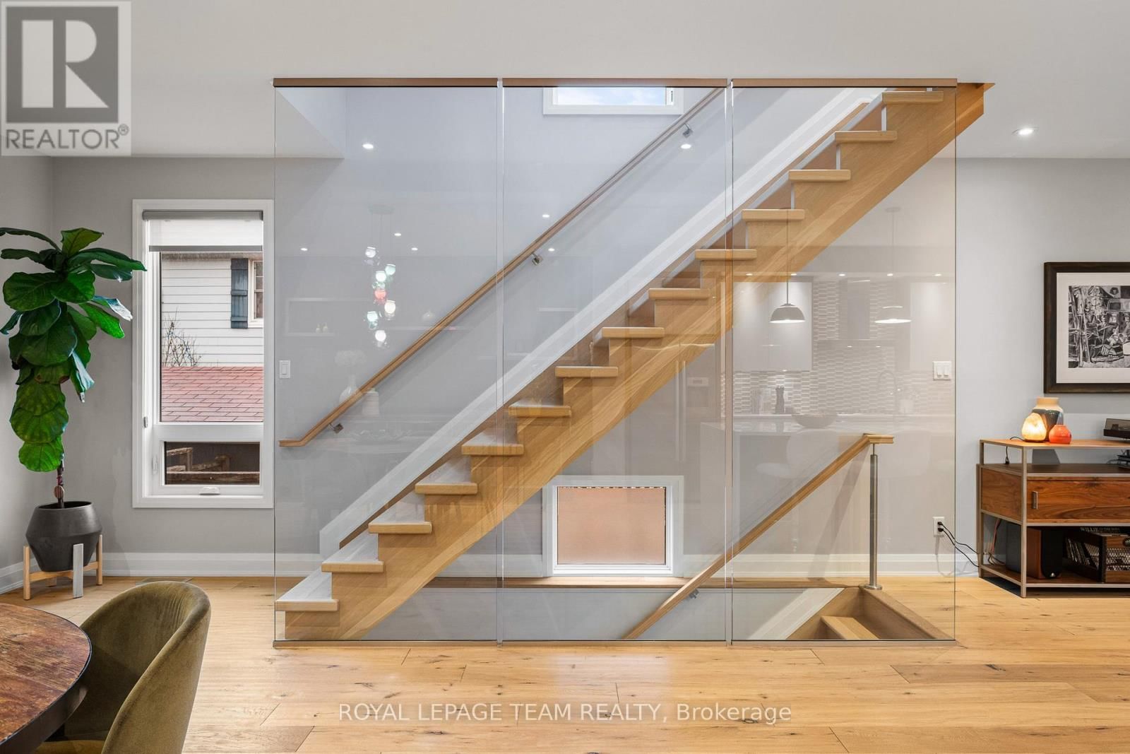 2173 WORKMAN AVENUE Image 21