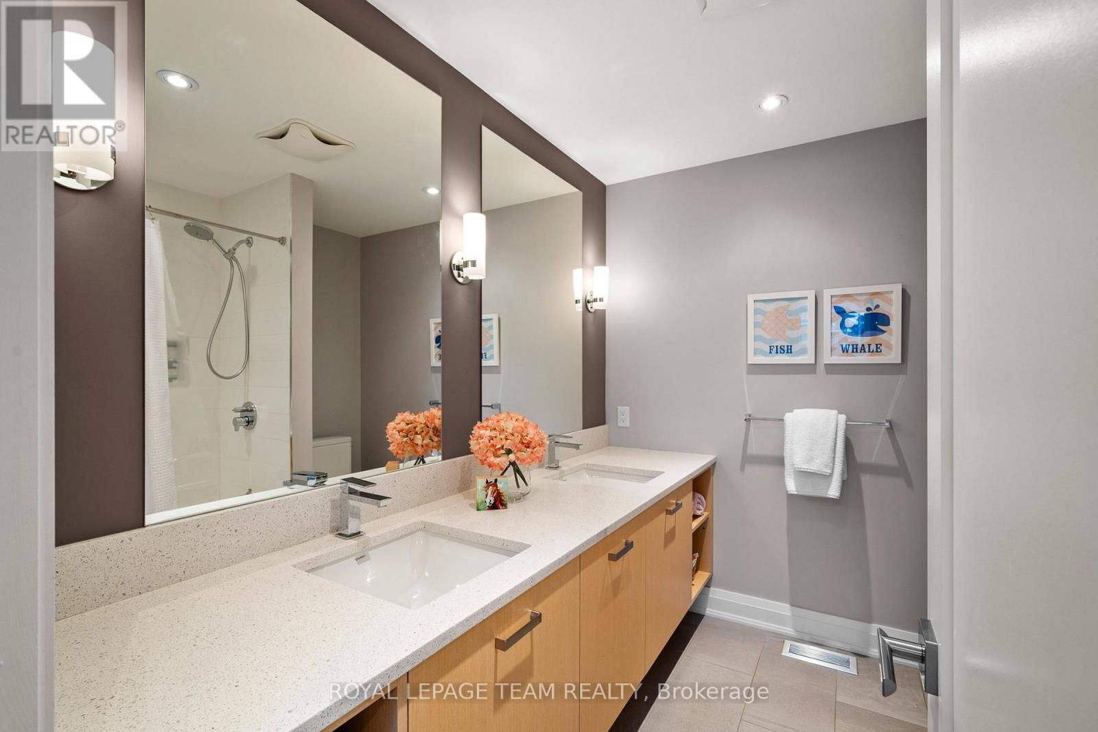 2173 WORKMAN AVENUE Image 35