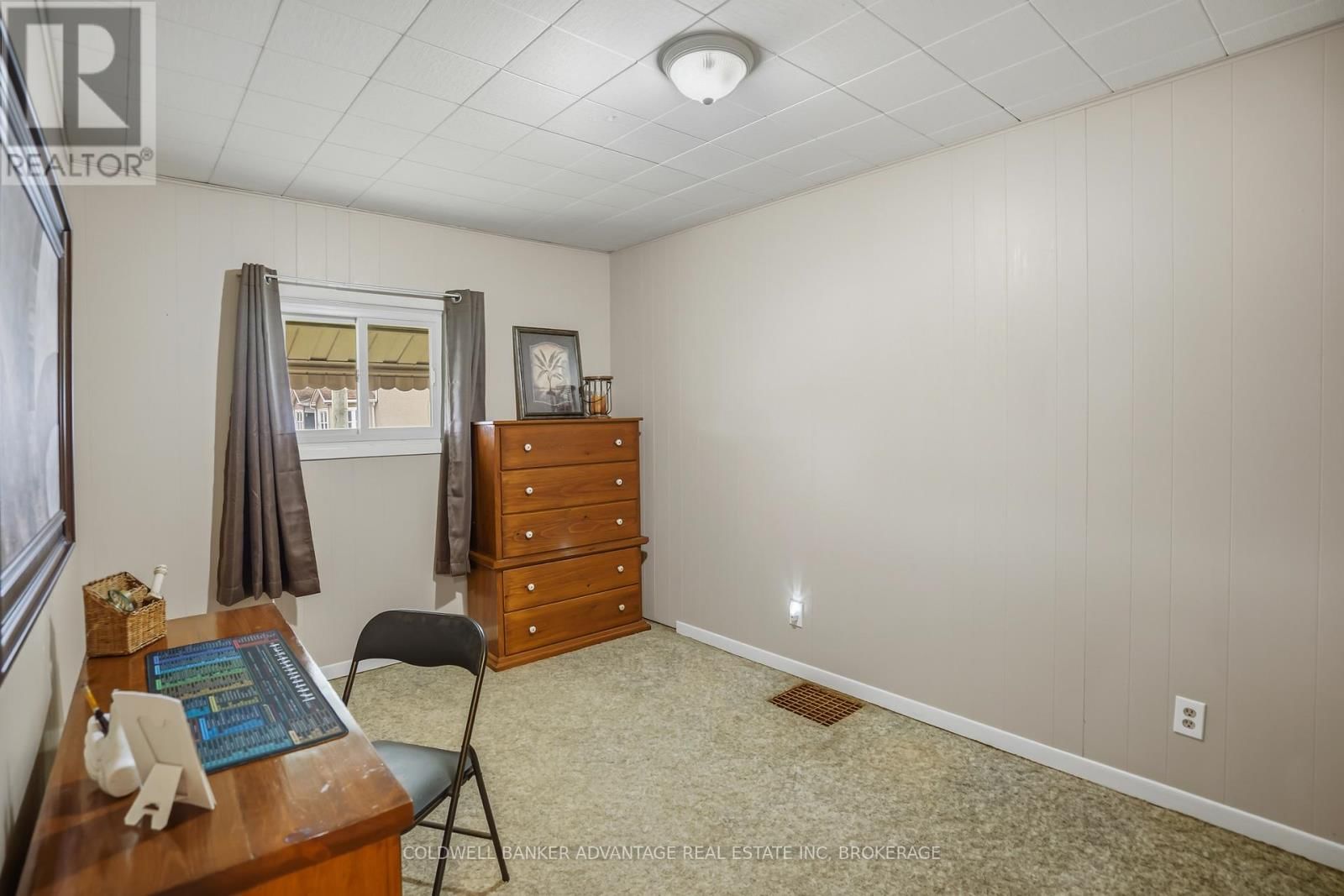 166 CROWLAND AVENUE Image 18