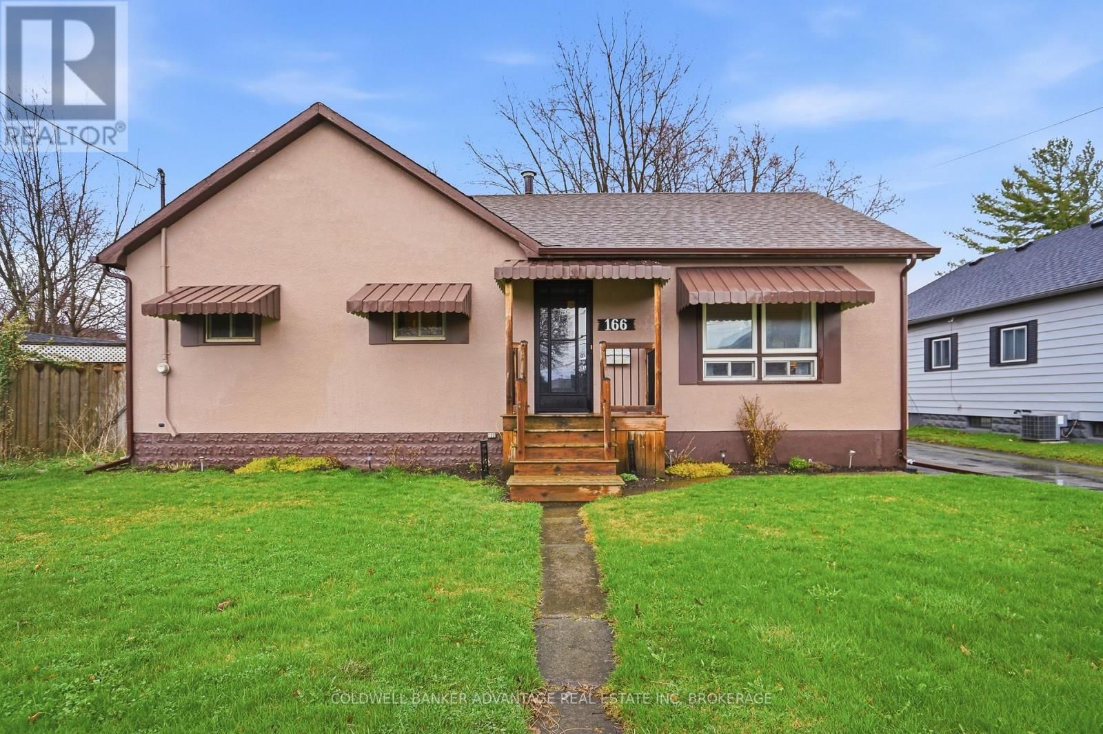 166 CROWLAND AVENUE Image 2