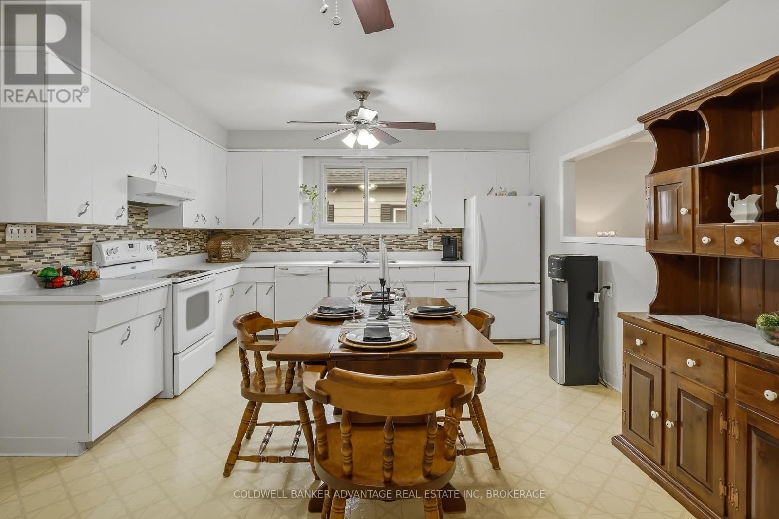 166 CROWLAND AVENUE Image 9