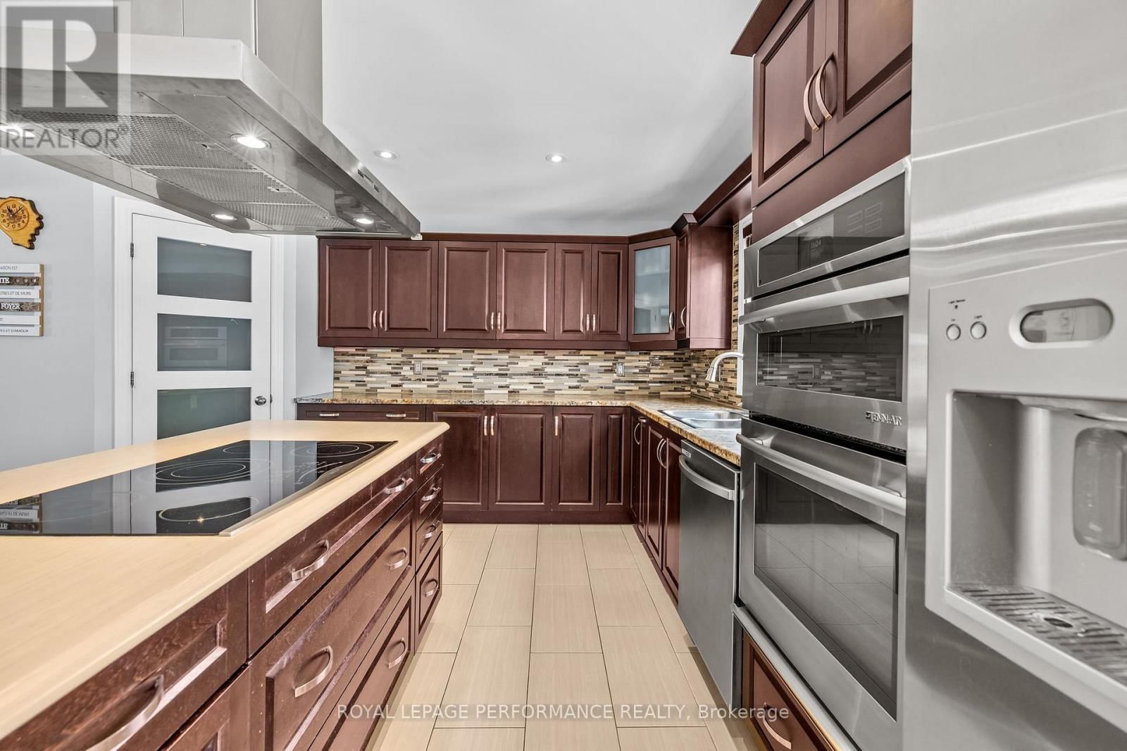 90 SOUTH INDIAN DRIVE Image 10