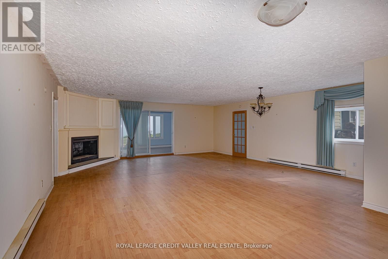 147 MEMORY LANE Image 10