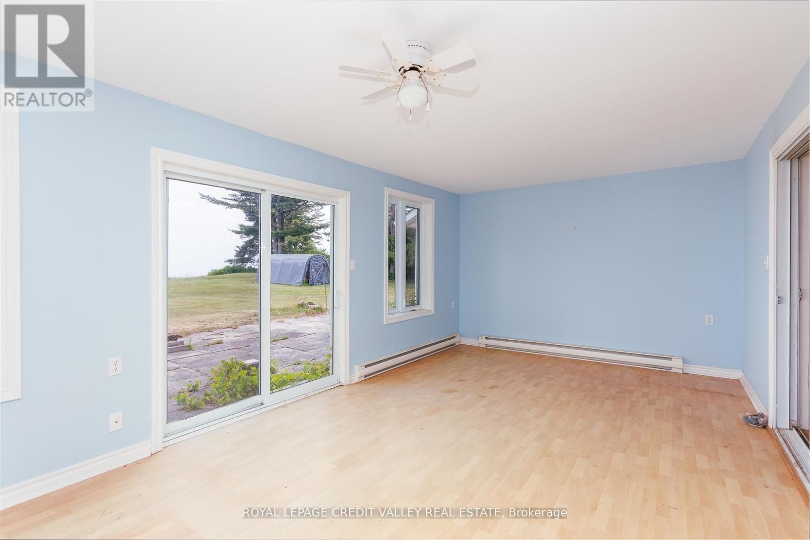 147 MEMORY LANE Image 17