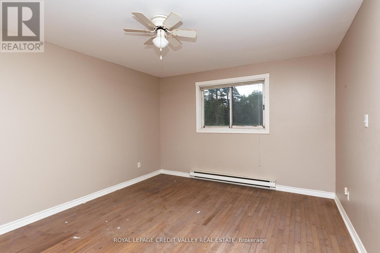 147 MEMORY LANE Image 22