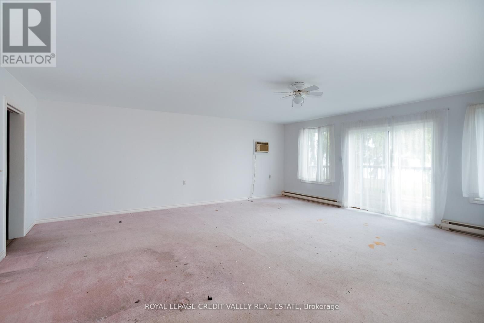 147 MEMORY LANE Image 27