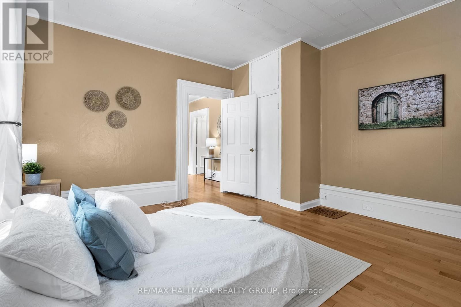 5 - 20 RUSSELL STREET WEST Image 7