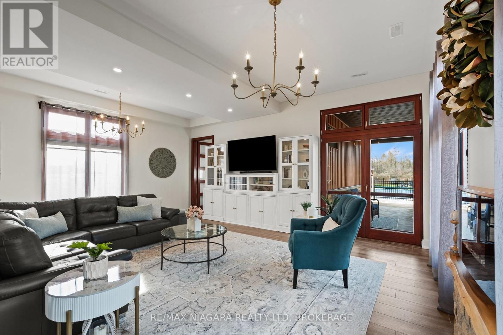 1887 DOMINION ROAD Image 19