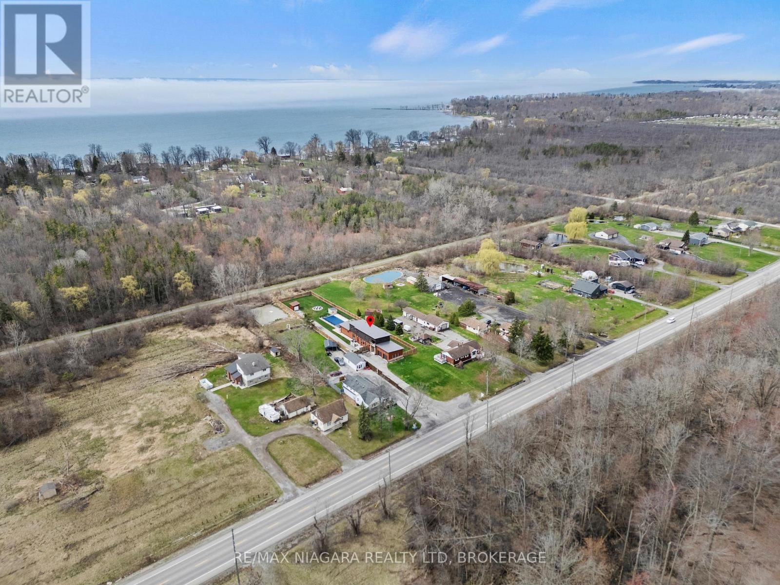 1887 DOMINION ROAD Image 47