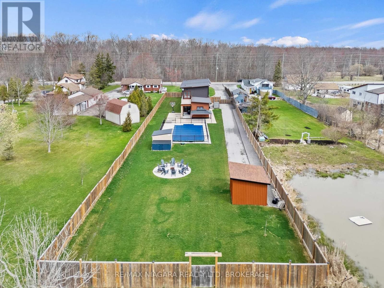 1887 DOMINION ROAD Image 48