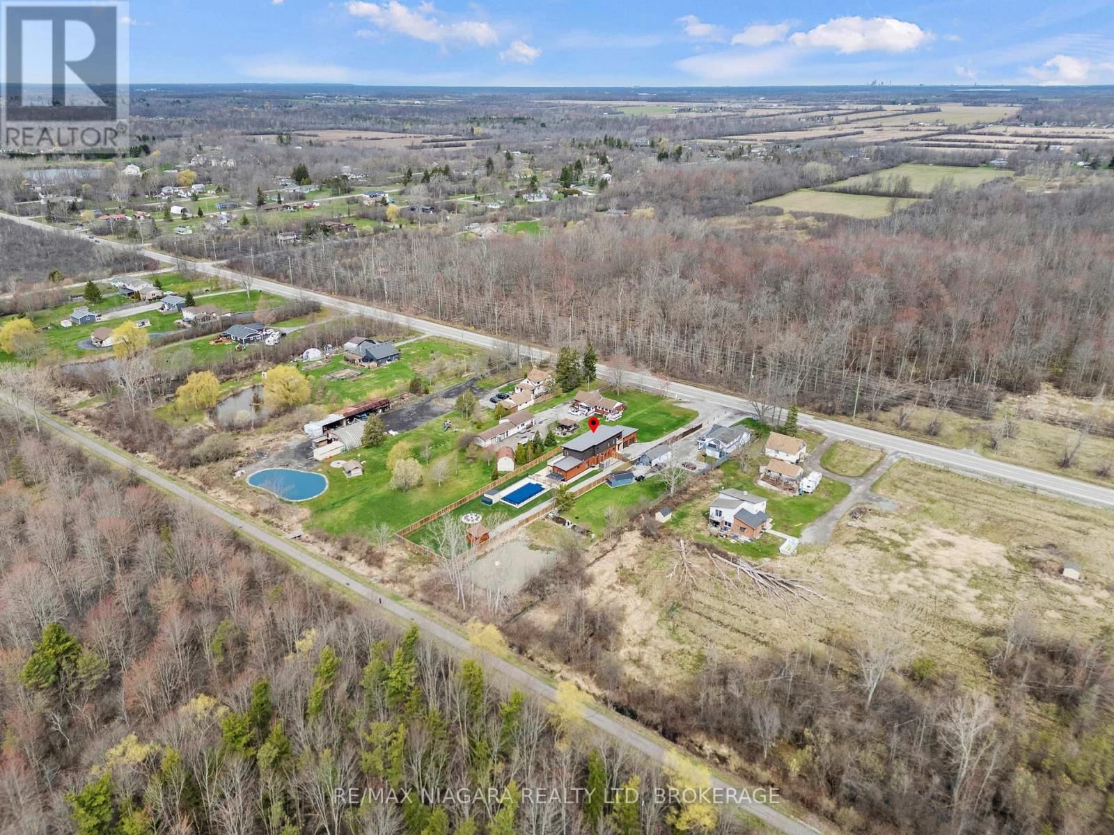 1887 DOMINION ROAD Image 49