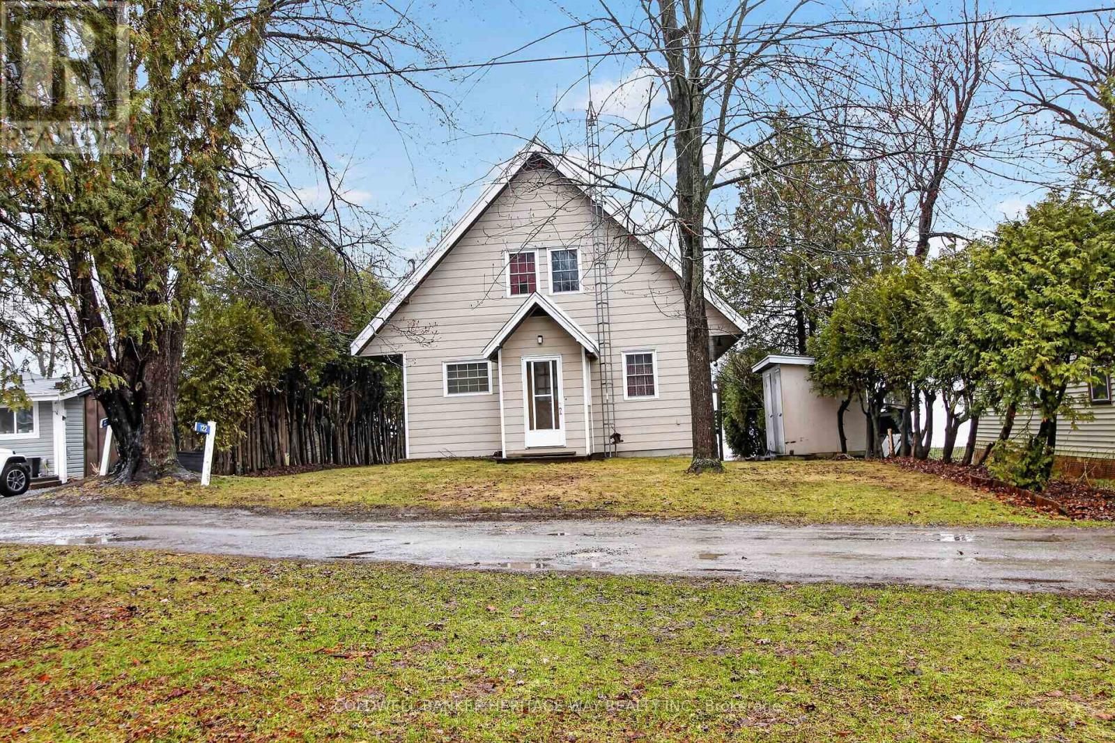 122 AVENUE 4 AVENUE Image 2