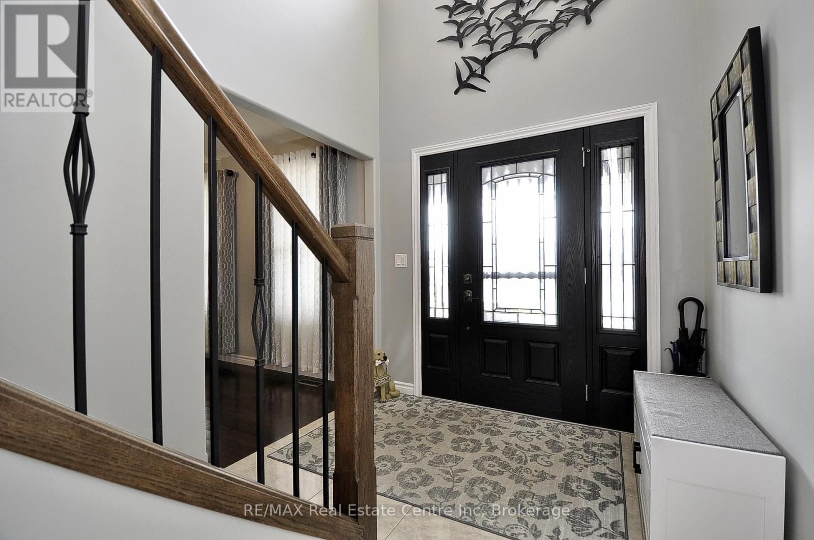 82 CURTIS STREET SOUTH Image 6