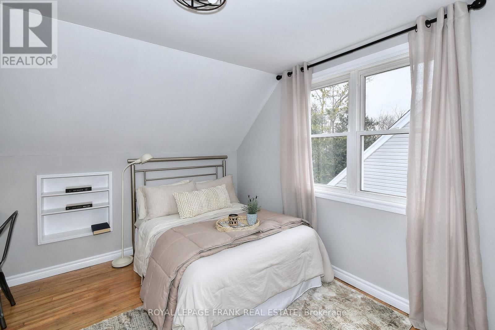 475 BRIOUX AVENUE Image 28