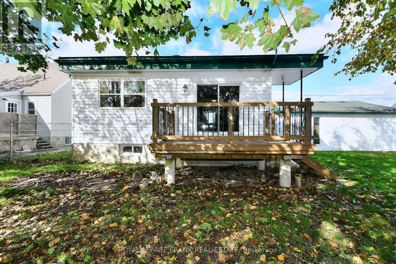 475 BRIOUX AVENUE Image 37