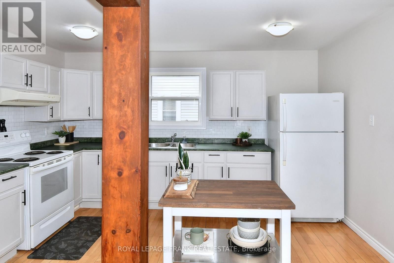 475 BRIOUX AVENUE Image 8