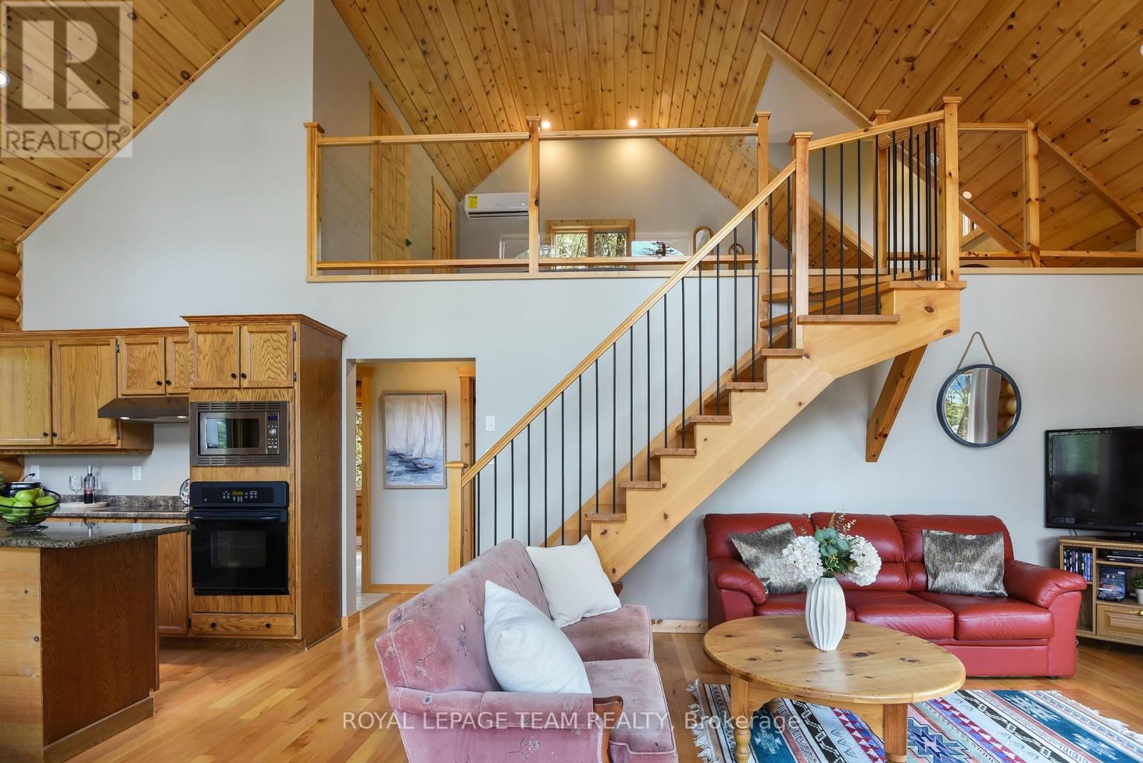 964 SPRUCE LANE Image 15