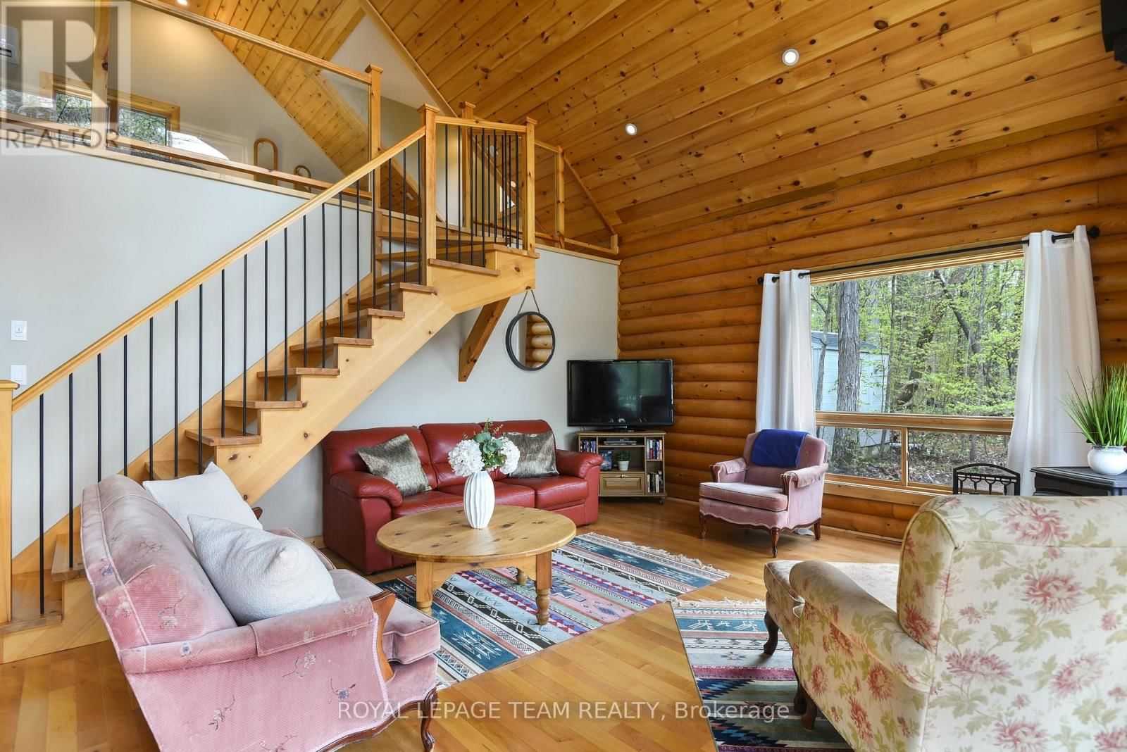 964 SPRUCE LANE Image 16