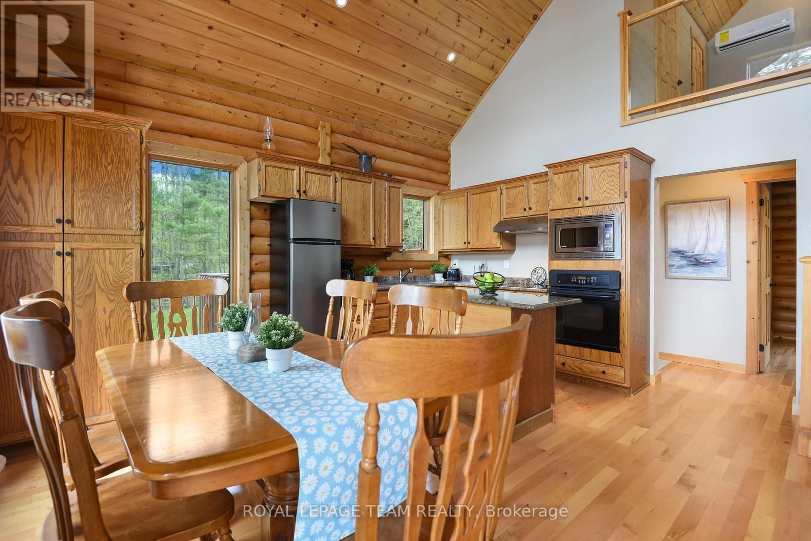 964 SPRUCE LANE Image 17