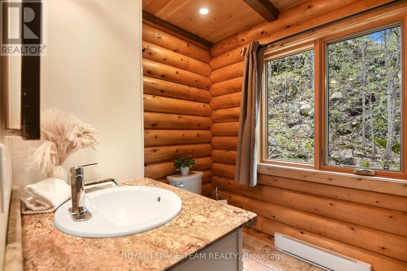 964 SPRUCE LANE Image 24