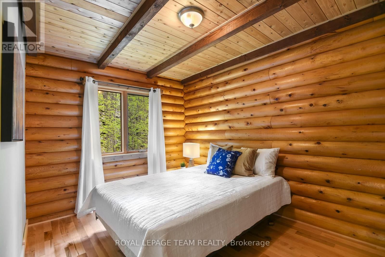 964 SPRUCE LANE Image 27