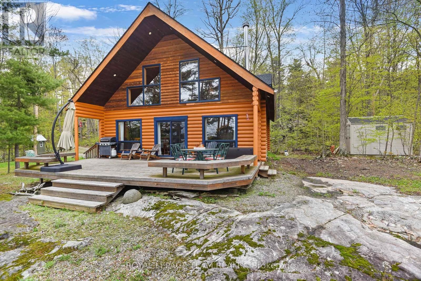 964 SPRUCE LANE Image 3