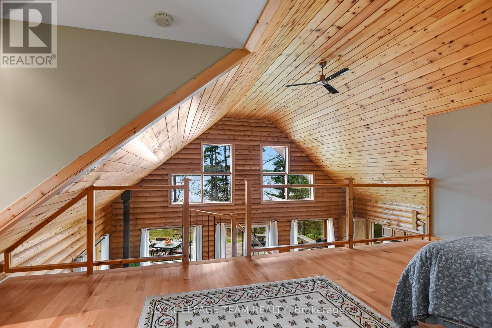 964 SPRUCE LANE Image 31