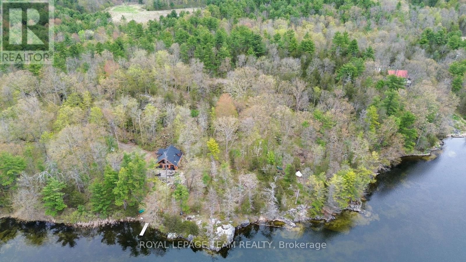 964 SPRUCE LANE Image 35