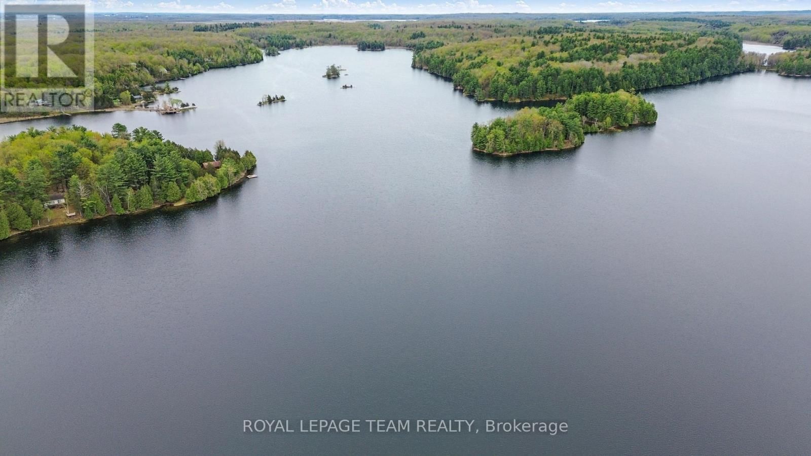 964 SPRUCE LANE Image 38