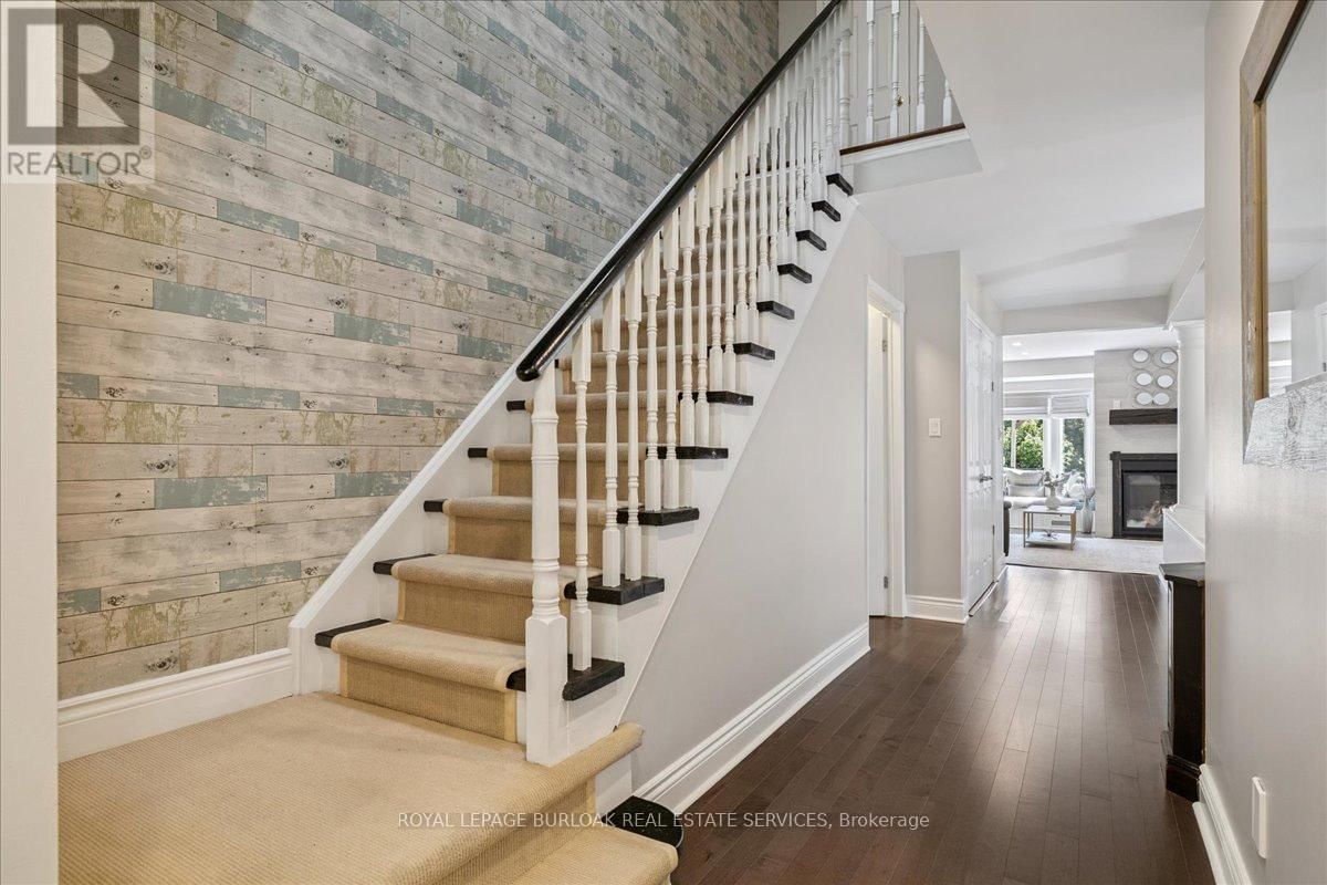 44 SUNVALE PLACE Image 22