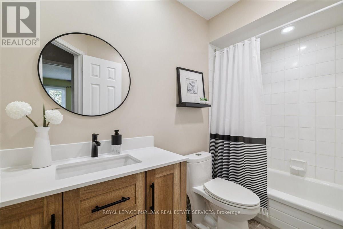 44 SUNVALE PLACE Image 35