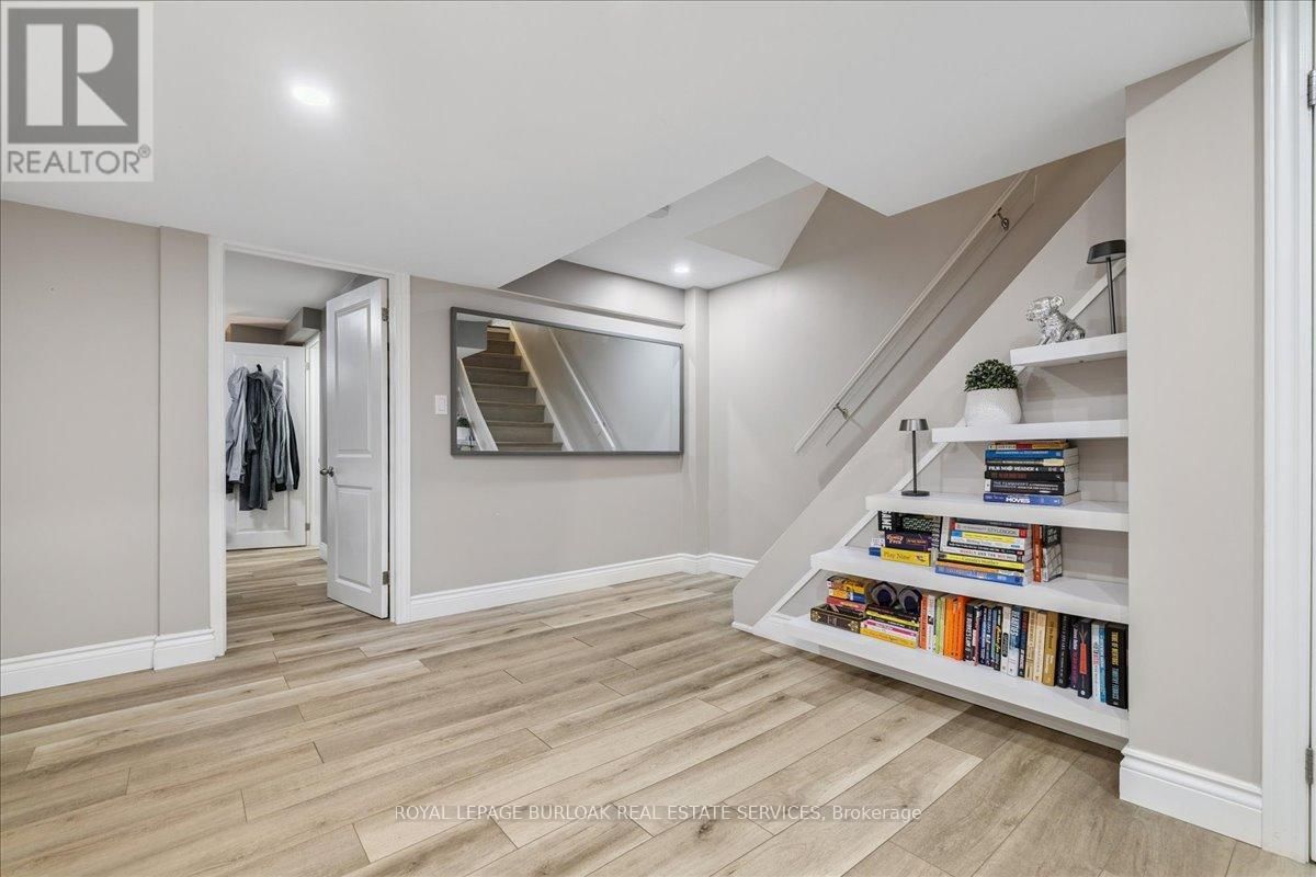 44 SUNVALE PLACE Image 38