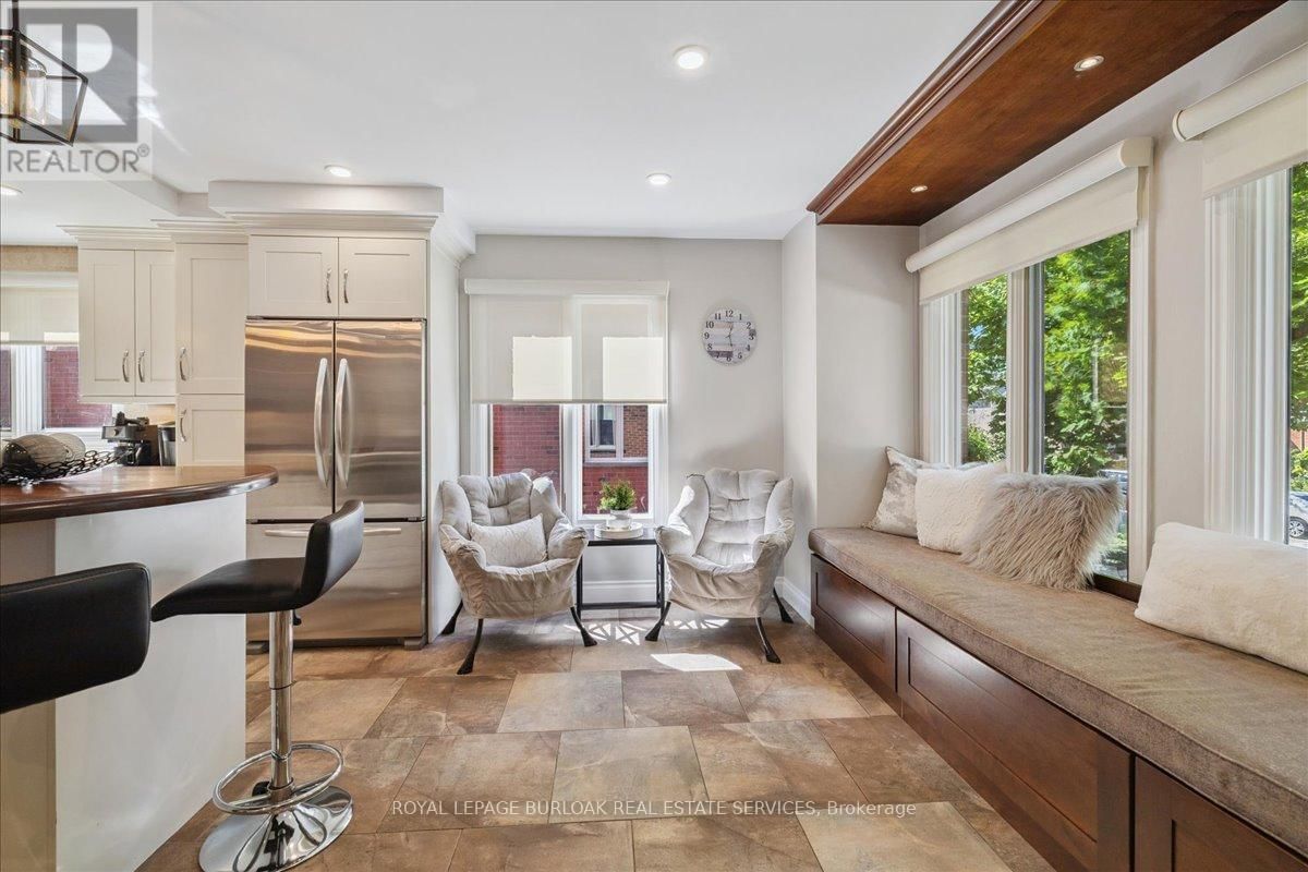 44 SUNVALE PLACE Image 8