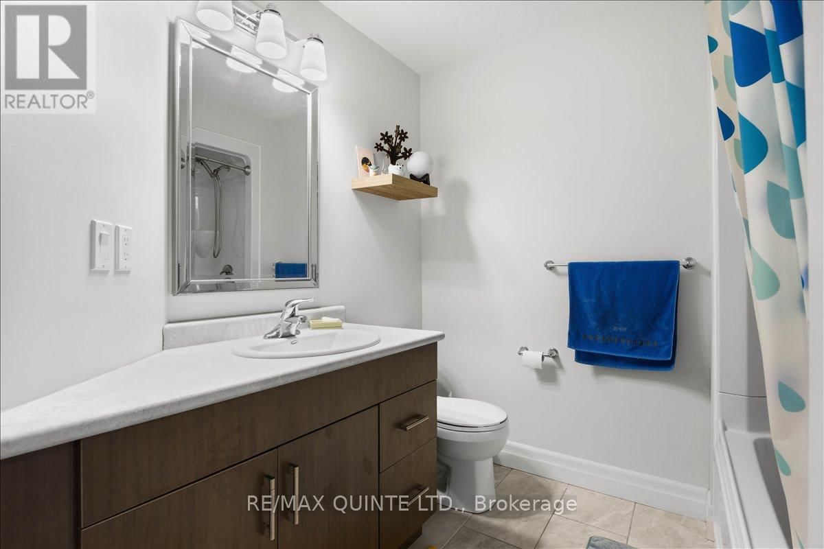 6 GRANBY COURT Image 20