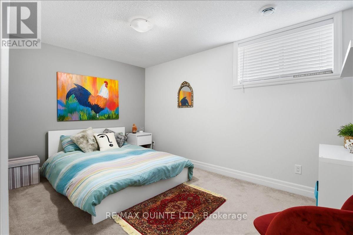 6 GRANBY COURT Image 21