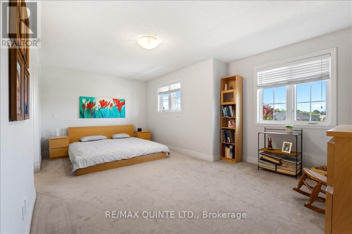 6 GRANBY COURT Image 28