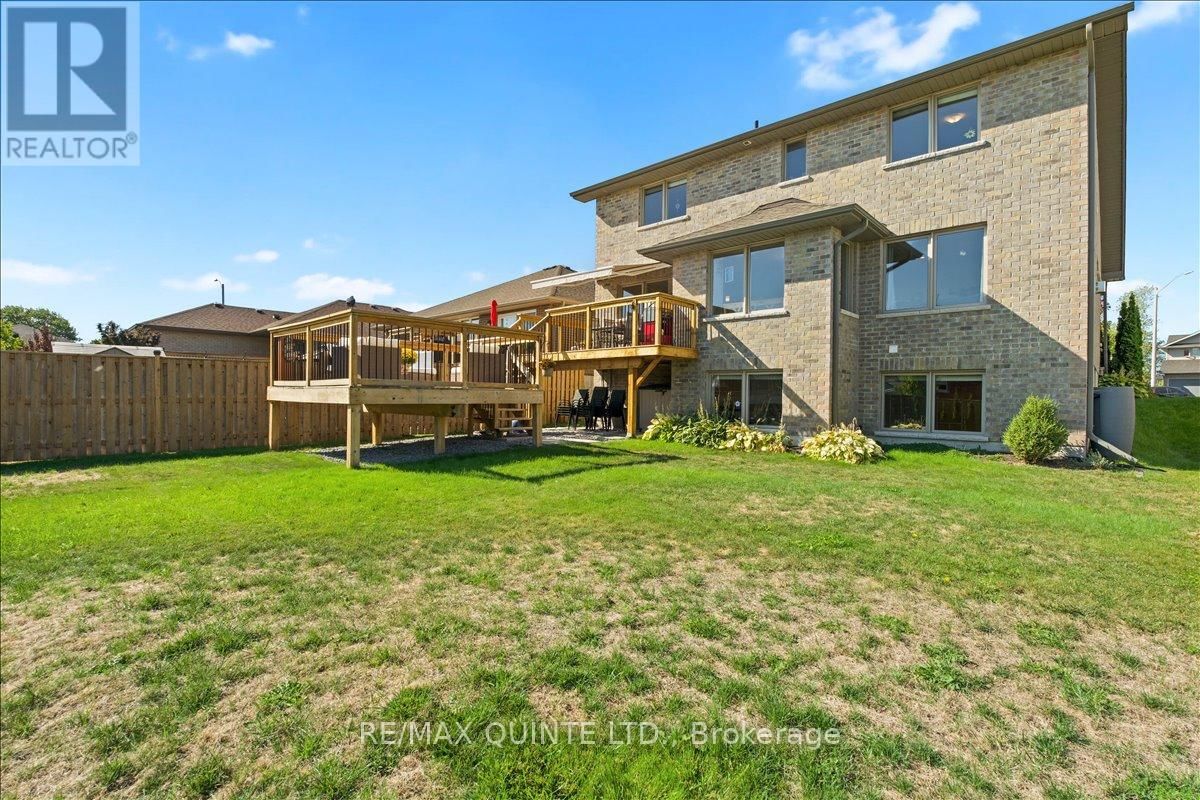 6 GRANBY COURT Image 40